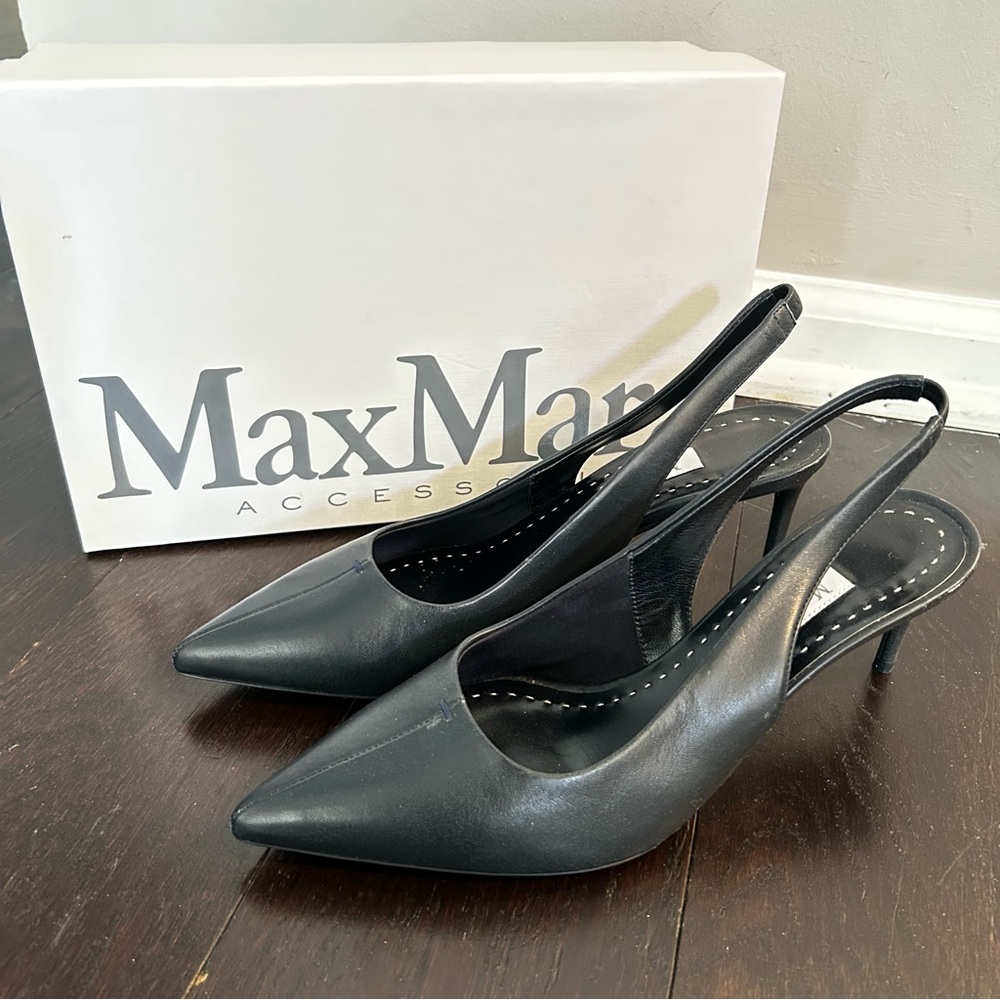 MaxMara Elegant Black Slingback Heels